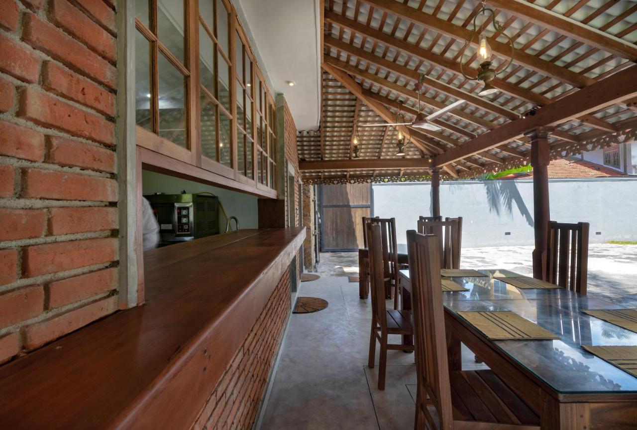 Samaraana Hotel Ahangama Ngoại thất bức ảnh