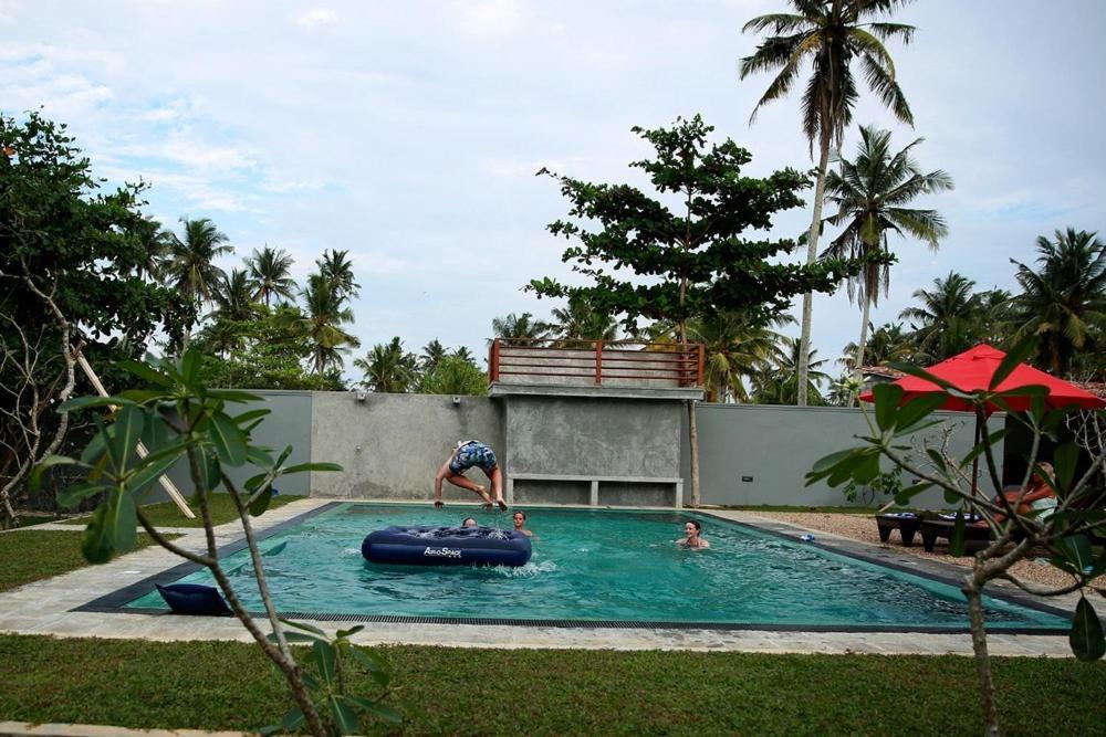 Samaraana Hotel Ahangama Ngoại thất bức ảnh