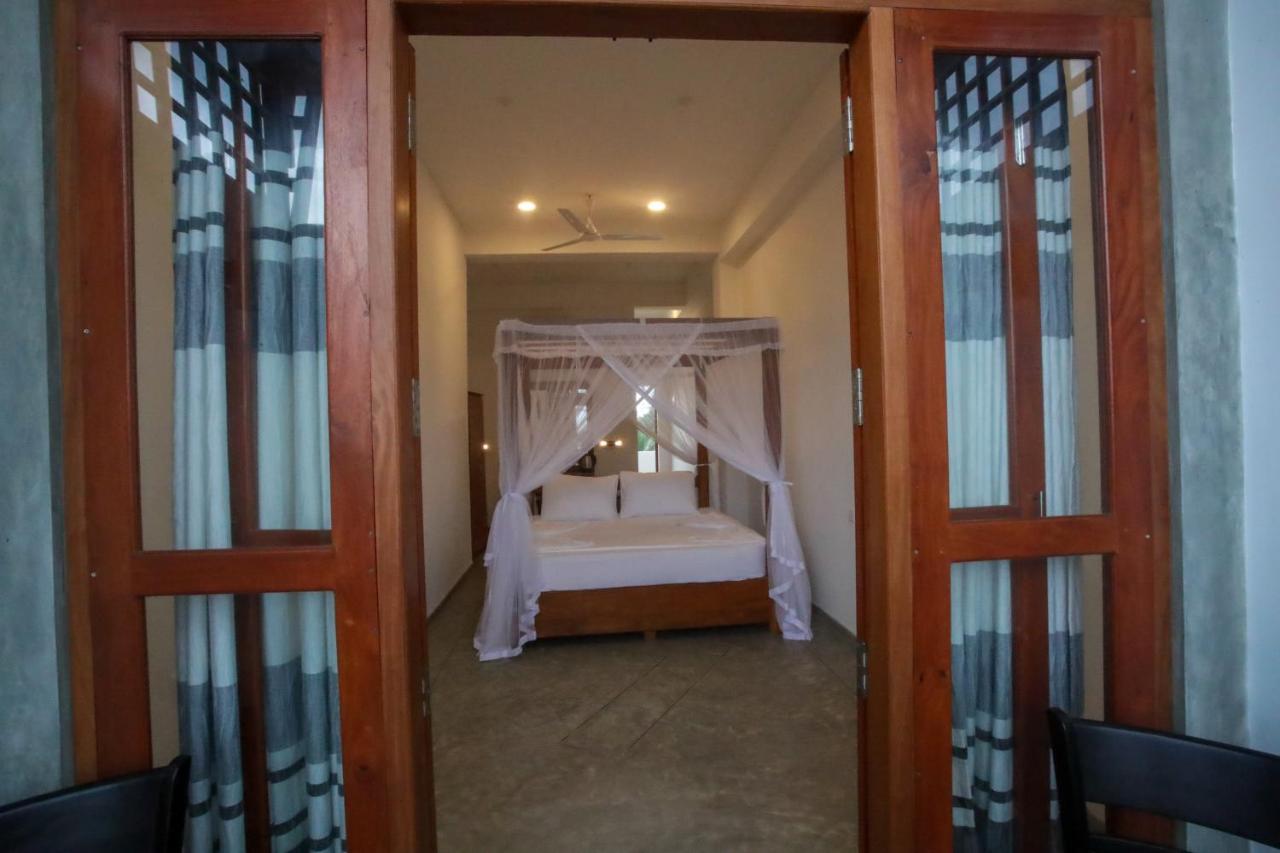 Samaraana Hotel Ahangama Ngoại thất bức ảnh