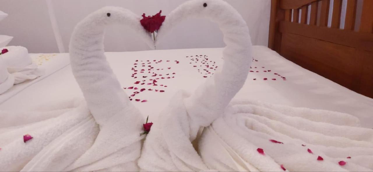 Samaraana Hotel Ahangama Ngoại thất bức ảnh