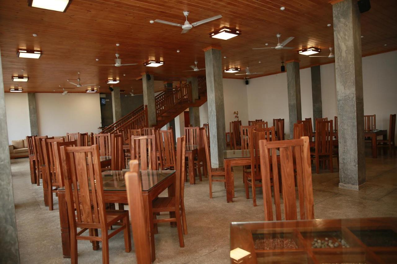 Samaraana Hotel Ahangama Ngoại thất bức ảnh