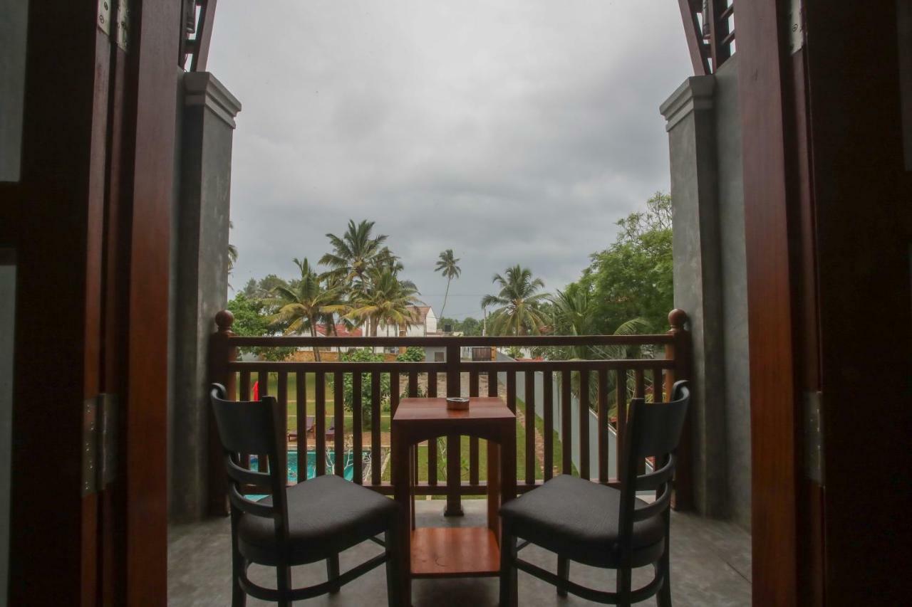 Samaraana Hotel Ahangama Ngoại thất bức ảnh